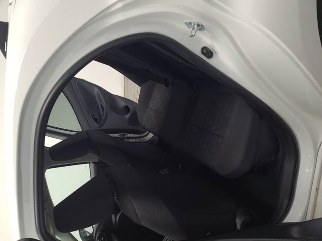 Toyota Yaris Hybride 116h Design blanc de 2025
