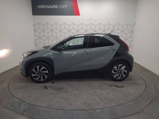 Toyota Aygo 1.0 VVT-i 72 Design vert de 2025