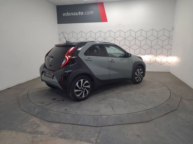 Toyota Aygo 1.0 VVT-i 72 Design vert de 2025