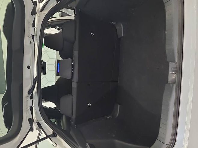 Toyota C HR Hybride 140 Design blanc de 2024