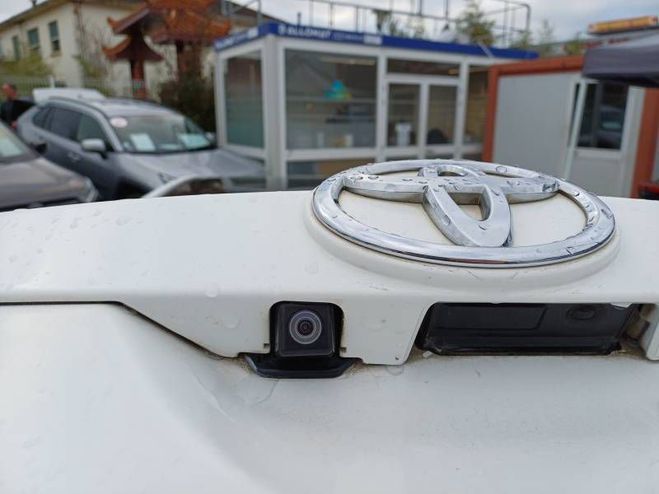Toyota Auris 124 D-4D SkyBlue blanc de 2015