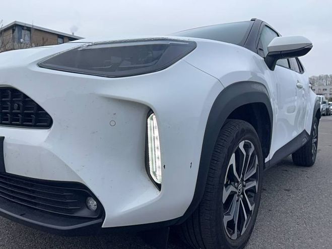 Toyota Yaris Cross Hybride 130h 2WD Design blanc de 2024