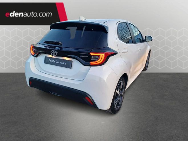 Toyota Yaris Hybride 116h Design blanc de 2024