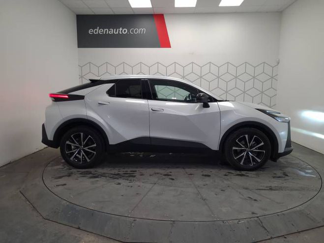 Toyota C HR Hybride 140 Design blanc de 2025