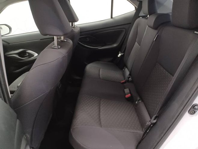 Toyota Yaris Cross Hybride 116h 2WD Dynamic Business  blanc de 2025