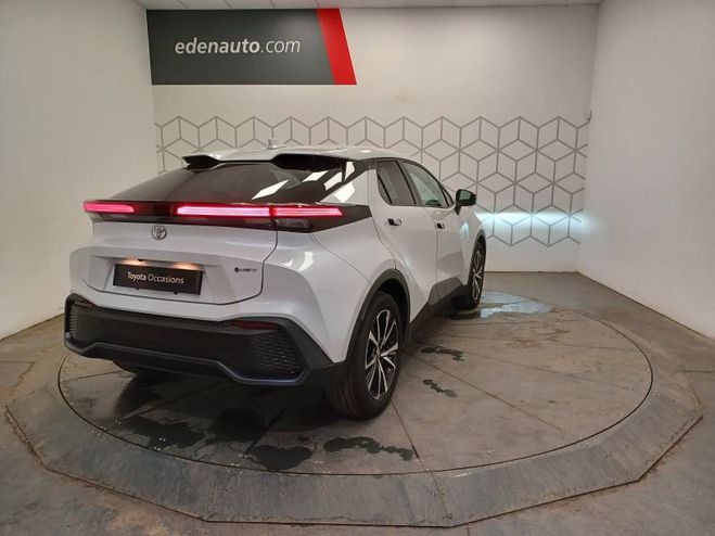Toyota C HR Hybride 140 Design blanc de 2025