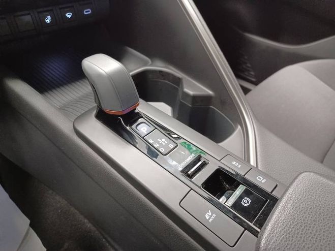 Toyota C HR Hybride 140 Design blanc de 2025
