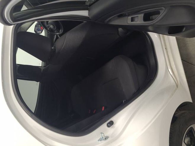 Toyota Yaris Hybride 116h Design blanc de 2025