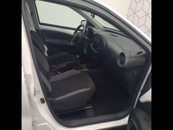 Toyota Aygo 1.0 VVT-i 72 Active Business blanc de 2023