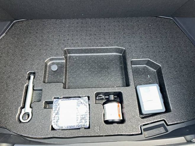 Toyota C HR Hybride 140 Design gris de 2024