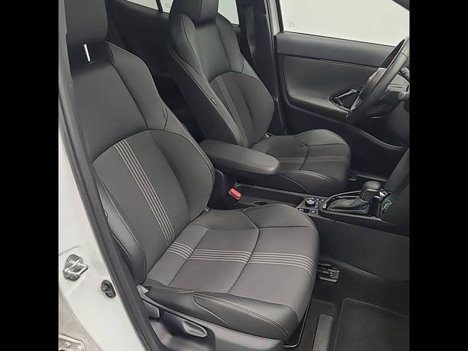 Toyota Yaris Cross Hybride 116h AWD-i Trail blanc de 2022
