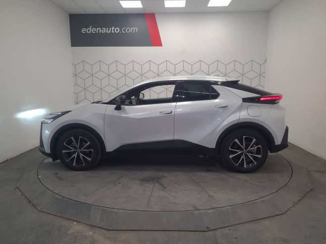 Toyota C HR Hybride 200 Design blanc de 2025