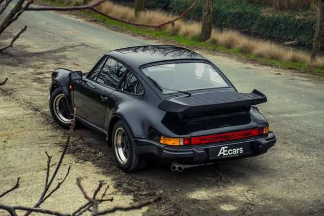 Porsche 911 930 TURBO Noir de 