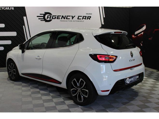 Renault Clio IV - 1.2 TCe - 120 INTENS BLANC de 2017