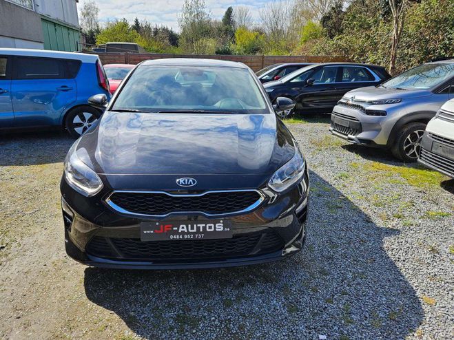 Kia Ceed d Ceed / 1.6 CRDi Noir M�tallis� de 