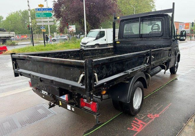 Iveco Daily (2) 35-140 Hi-Matic Plateau Calvet Noir de 2021