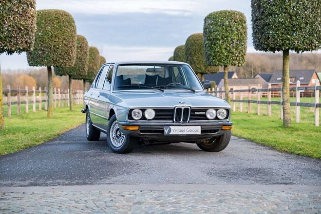 BMW Serie 5 528i E12  de 1981