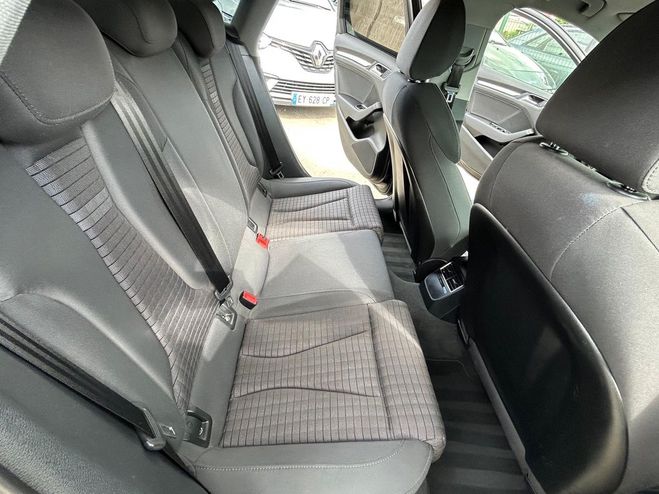 Audi A3 III (2)1.6 TDI 115 DESIGN LUXE Noir de 2017