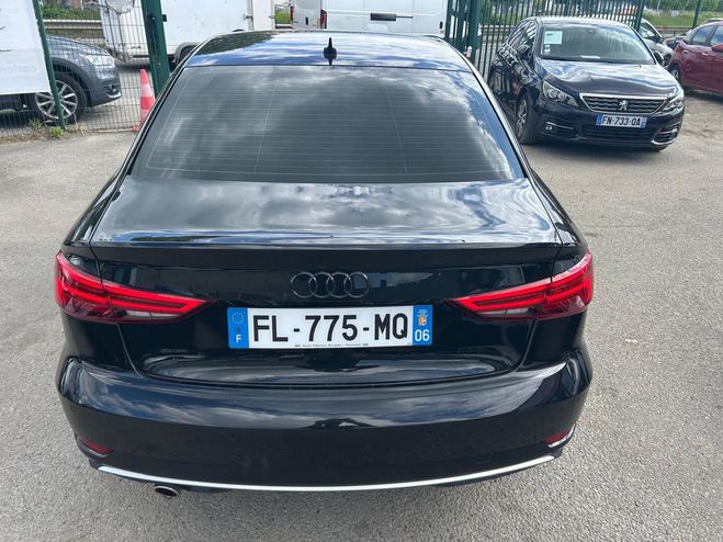 Audi A3 III (2)1.6 TDI 115 DESIGN LUXE Noir de 2017