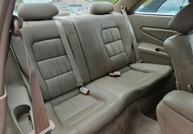 Honda Accord coupe 2.0i 147 cv cuir toit ouvrant hist Autre de 1999