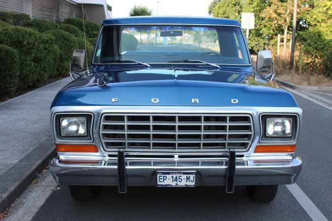 Ford F150 RANGER SUPERCAB LONG BED 7.4L BLEU METAL de 1978