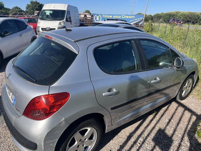 Peugeot 207 1.4 HDI 70 TRENDY 5P Gris Clair de 2009