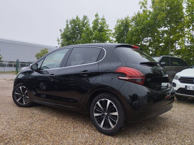 Peugeot 208 BLUEDHI 100CH S&S BVM5 TECH EDITION NOIR de 2019