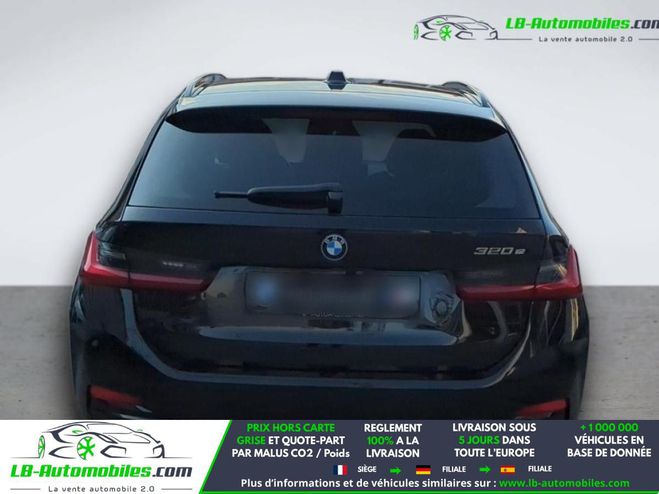 BMW Serie 3 320e 204 ch BVA Noir M�tallique de 2022