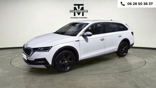 Skoda Octavia Combi 2.0 TDI 150 ch DSG7 4x4 Scout Blanc de 2022