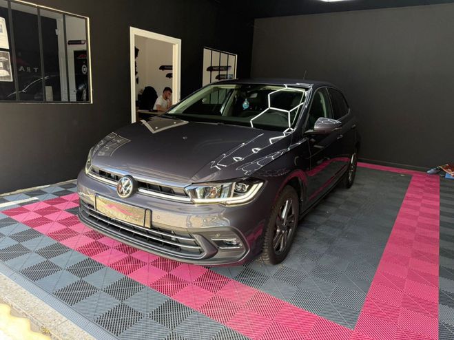 Volkswagen Polo 1.0 TSI 110 SS DSG7 Style CAMERA / CARPL Gris de 2022