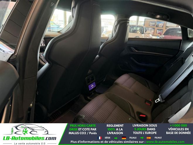 Porsche Taycan Turbo 884 ch Bleu M�tallique de 2024