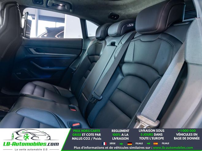 Porsche Taycan Turbo S 761 ch Gris de 2024