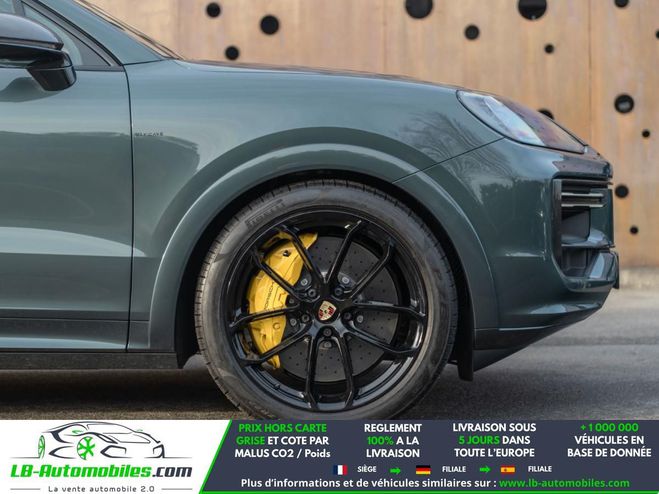 Porsche Cayenne Turbo E-Hybrid 4.0 V8 739 ch Vert M�tallique de 2025