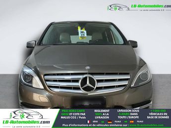  Voir d&eacute;tails -Mercedes Classe B 180 7-G DCT A &agrave; Beaupuy (31)