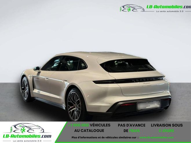 Porsche Taycan 4 476 ch Blanc de 2023