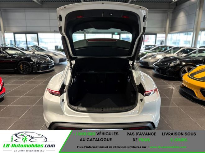 Porsche Taycan 4 476 ch Blanc de 2023