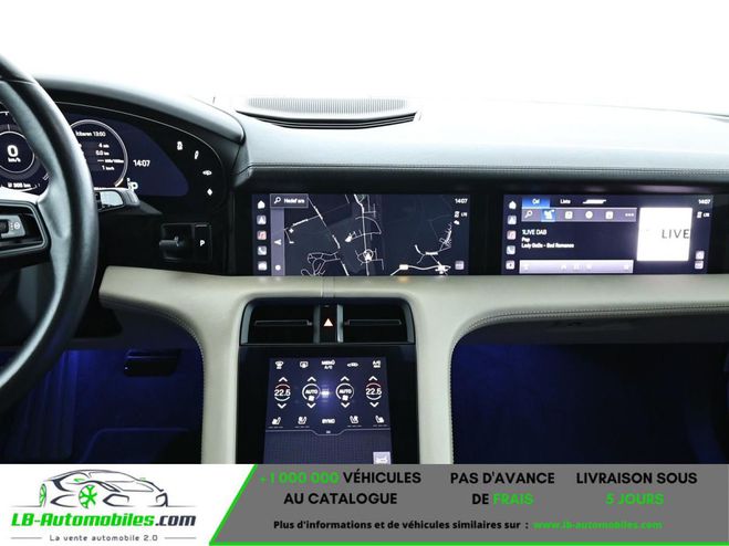 Porsche Taycan 476 ch Blanc M�tallique de 2021