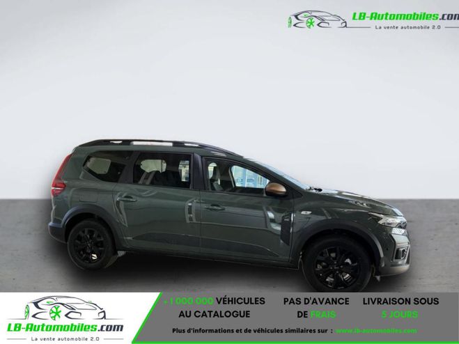 Dacia Jogger Hybrid 140 7 places Vert de 2025