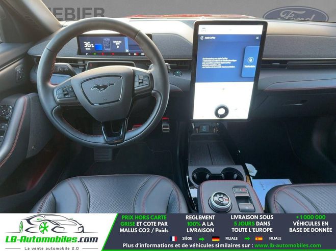 Ford Mustang 99 kWh 351 ch AWD Rouge M�tallique de 2022