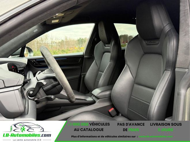 Porsche Macan Turbo 639 ch Vert M�tallique de 2024
