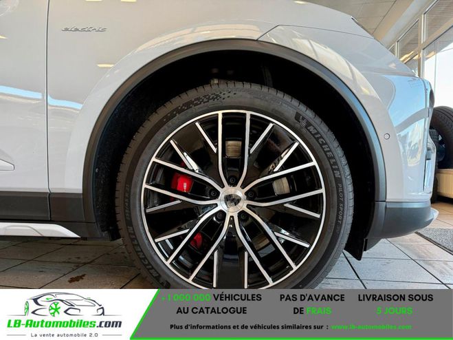 Porsche Macan Turbo 639 ch Gris M�tallique de 2024