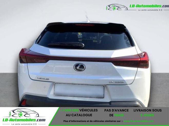 Lexus UX 250h 2WD Blanc M�tallis�e de 2023