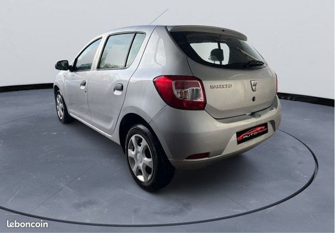 Dacia Sandero (2) SL Music 1.2 75 E6 Gris de 2016