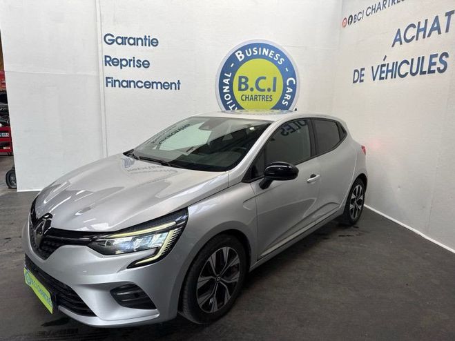 Renault Clio V 1.0 TCE 90CH EQUILIBRE Gris C de 2022
