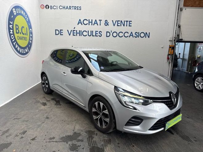 Renault Clio V 1.0 TCE 90CH EQUILIBRE Gris C de 2022