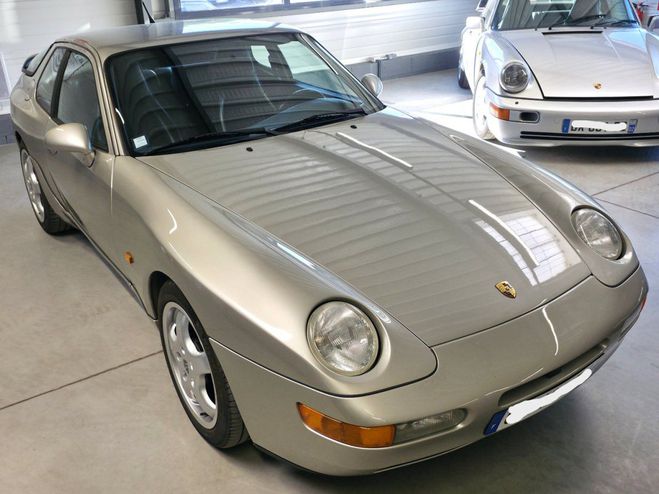Porsche 968 3.0L 239CV CHAMPAGNE de 1992