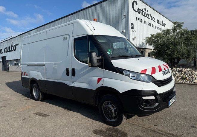Iveco Daily 14990ht fourgon l2h2 35c15  de 2017