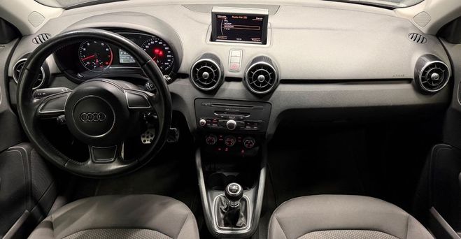 Audi A1 1.2 tfsi 90 s-line Noir de 2013