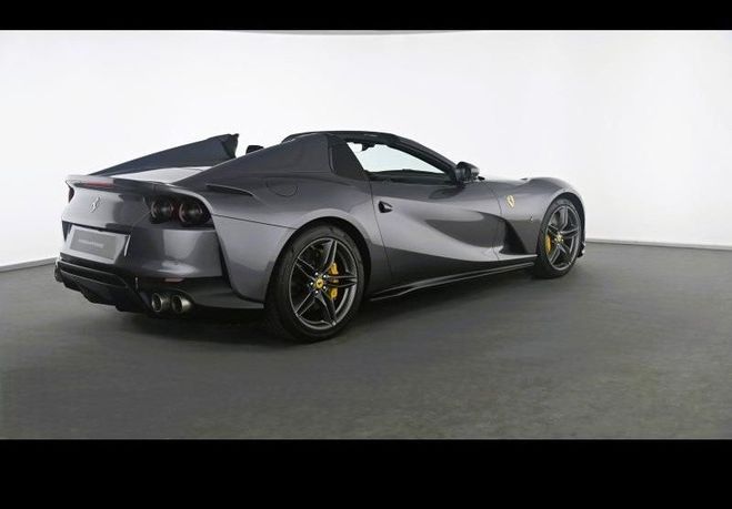 Ferrari 812 Superfast GTS Gris de 2021