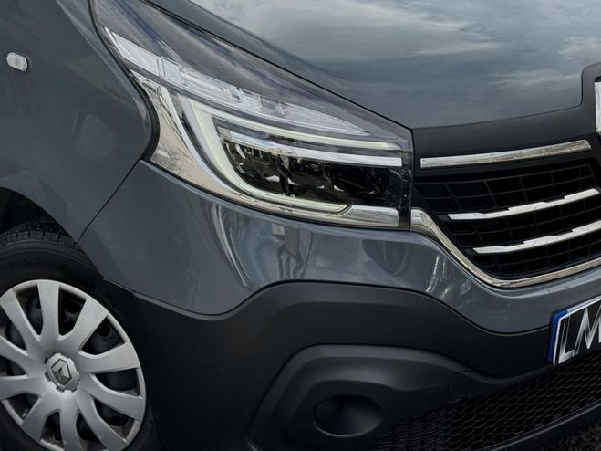 Renault Trafic L1H1 1000 DCi 120 S&S Grand Confort PHAS GRIS FONCE de 2021